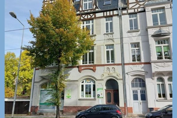 ¿Tu lugar favorito? Piso dúplex de 3 habitaciones en la última planta en el Westend de Plauen