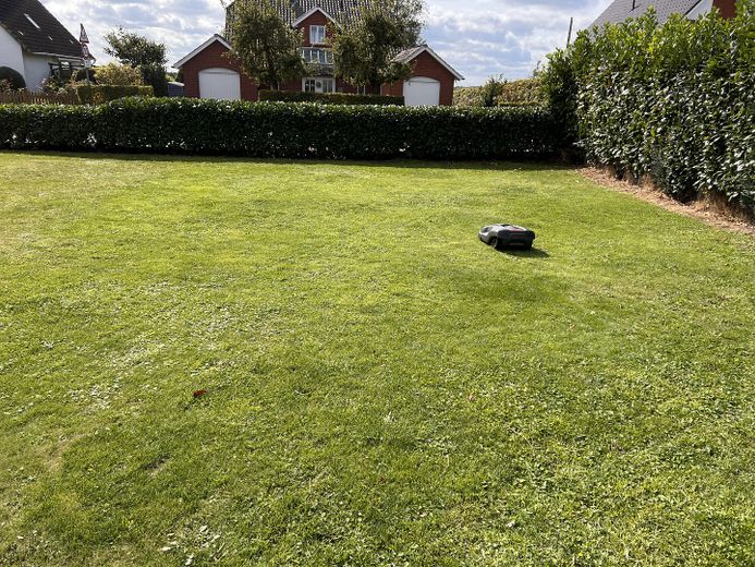 Casa unifamiliare a Schwabstedt, con impianto fotovoltaico, accumulo e solare termico – Garten