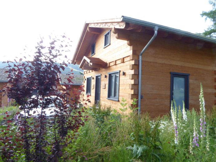 6 casas de troncos/casas de vacaciones con muy buena rentabilidad, en ubicación privilegiada. Venta individual o conjunta posible. – Foto 20