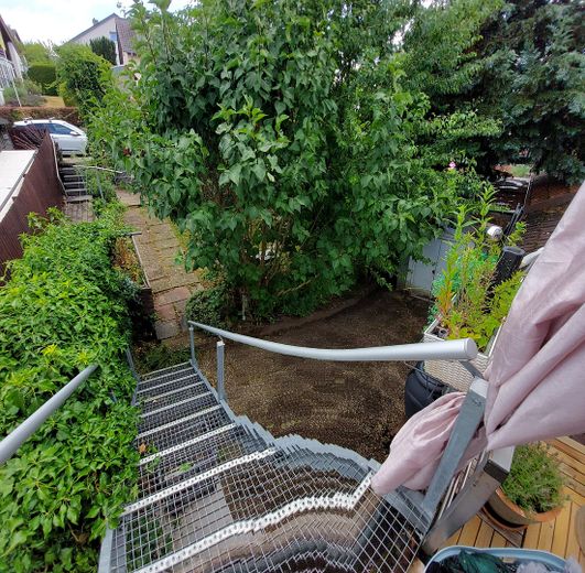 Treppe in den Garten