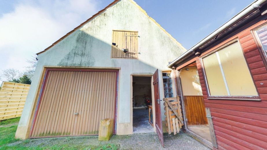 Sanierung gestartet! Haus mit Fahrplan &amp; 
1.603 m² Grundstück an der Nordsee – Garage mit Werkstatteingang