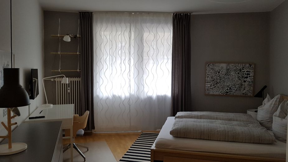Anmietung auf Zeit ! Max. 1 Jahr! Wohnung für den Übergang: Möbliert, Befristet, Citylage :) – Foto 7