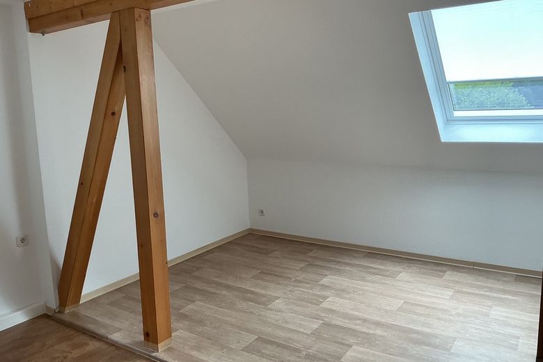 Energetisch saniertes Haus mit 2 EG-Wohnungen mit Fußbodenheizung im Mittelbach und nicht Sonnenberg – Foto 21