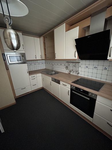 Commission-free terraced house living area 150sqm plot 230sqm Kattenesch – Küche