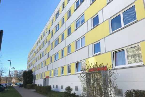 Renovierte 5 Zimmer Wohnung!