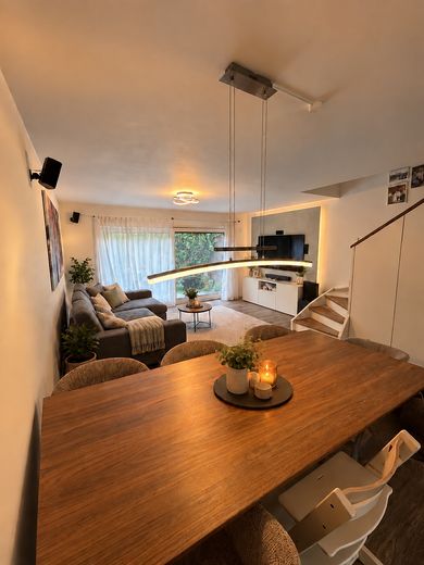 Casa a schiera centrale ben tenuta – Foto 2