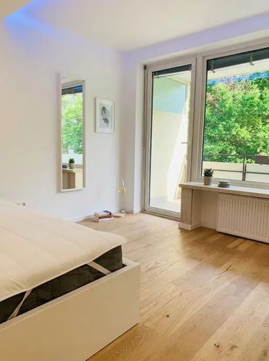 Helles Ambiente, entspanntes Wohnen / Geigenbergerstiaße 23, München / 1.OG / WE73 / Zi.1 – Schlafzimmer