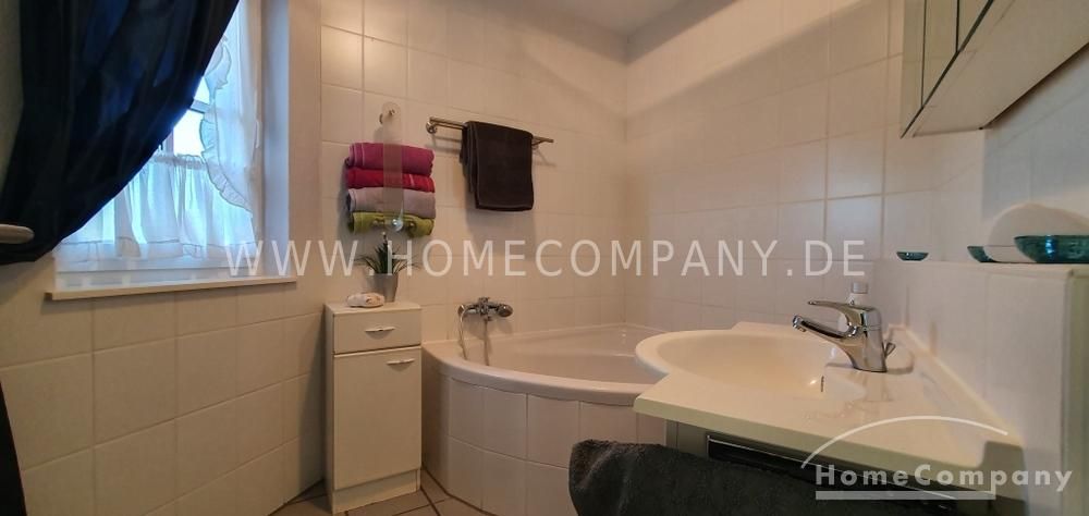 2 Zi.Whg., möbliert, 1. OG. Hochwertige Ausstattung. Fußbodenheizung. Garten. – 42757ab01a30d10b7e4747a5626ff794d3d5c795.jpg