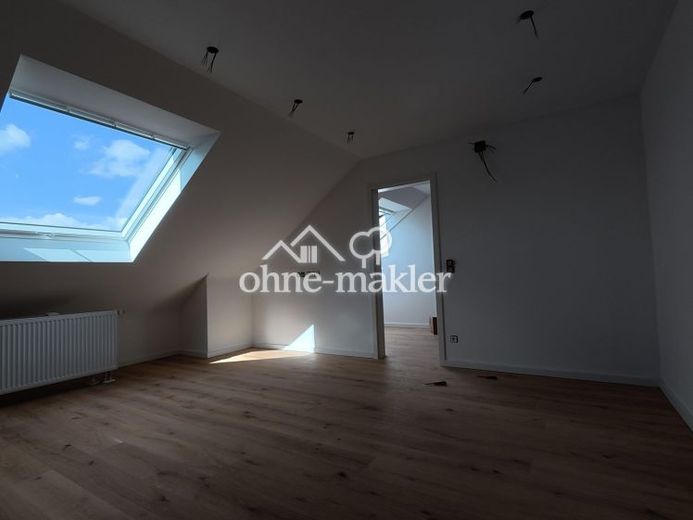 ++1 ZKB ristrutturato al TOP++nuova cucina componibile++parquet++ – Foto 1