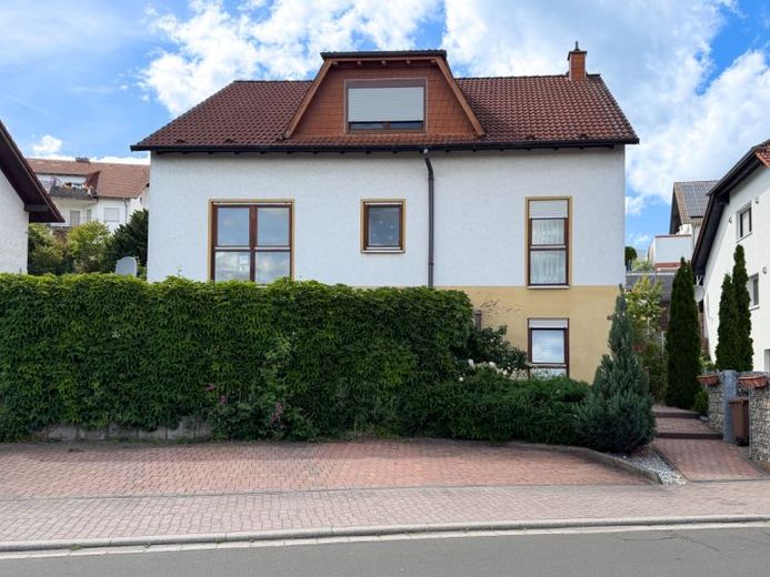Attraktives Mehrfamilienhaus in gefragter Lage in Kirchheimbolanden – Foto 1