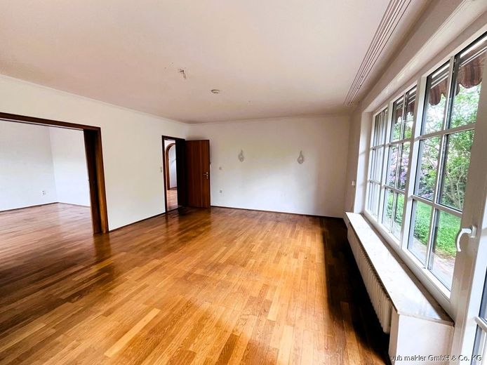 Ihr neues Zuhause: Einfamilienhaus mit großem Grundstück in Helmbrechts – VUB2372-2