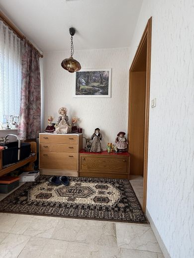 Ein- oder Zweifamilienhaus auf großzügigem Grundstück in zentraler Lage von Harsewinkel – Treppenraum 