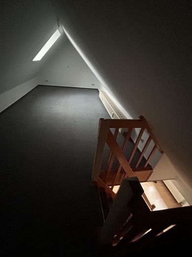 Gemütliche Dachgeschosswohnung mit Schlafbereich auf zweiter Ebene – Foto 6