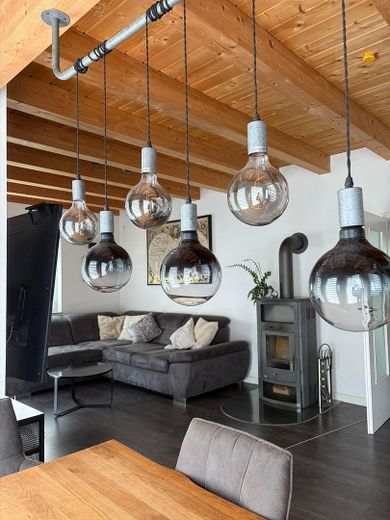 Well-maintained wooden house  200m², 8 rooms, 4 bathrooms and particularly energy-efficient building services – Photo 21
