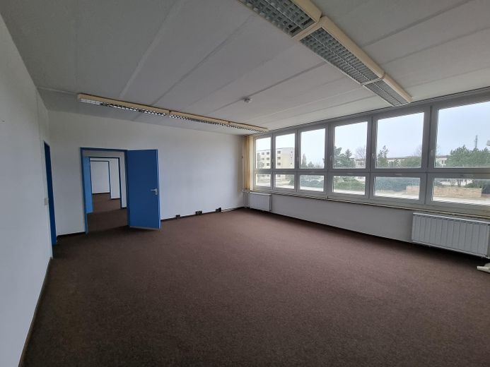 1.9 ha Bauland + Gewerbeobjekte + für Solar , Lager ab 99.000 Euro – Foto 47