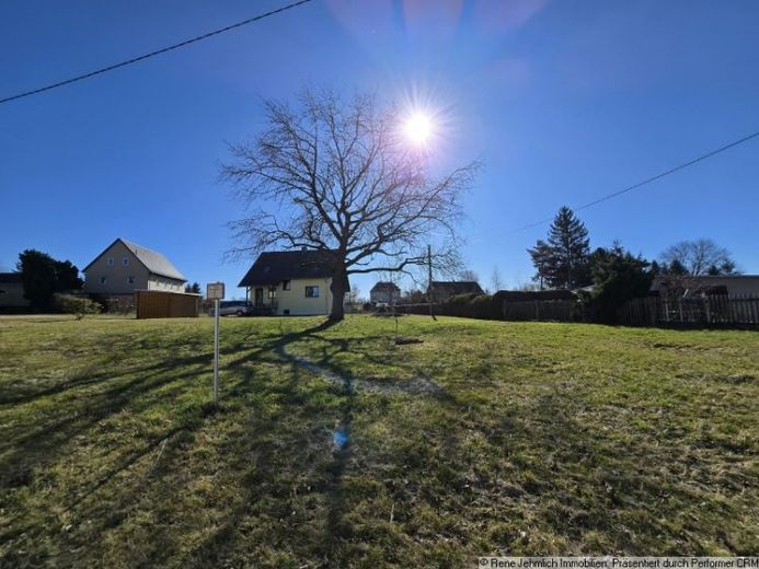 Terrain constructible ensoleillé dans un quartier calme – 747 m² pour votre futur chez-vous à Rußdorf – Foto 1
