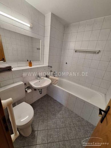 4 Zi.Whg., möbliert, 2 Balkone, erstklassige Lage,  barrierefrei, 4 OG 2 Bäder, modernisiere Whg. im Schillerteichcenter mit Sauna und Schwimmbad. – 4390e18579a90fb29895aa5dbd38f2d0dd1d7d8b.jpg