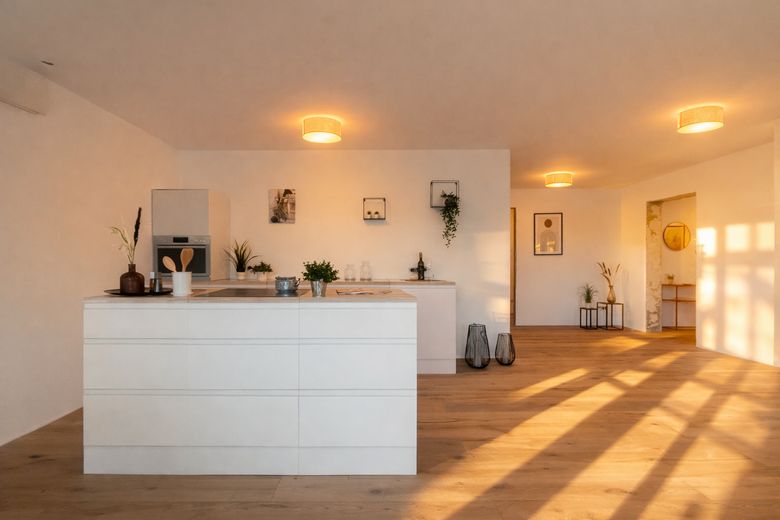 Neue Penthouse Loft-Wohnung in der Fußgängerzone! Provisionsfrei! – Originalfoto