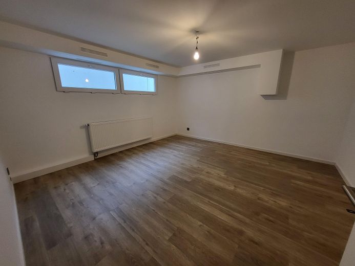 KERNSANIERTES RMH | CA. 170 m² WOHNFLÄCHE | AUFSTOCKUNG WIRD AKTUELL REALISIERT | PROVISIONSFREI – Foto 14