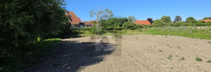 TRAUMLAGE MIT VIEL POTENZIAL AUF DER SONNENINSEL