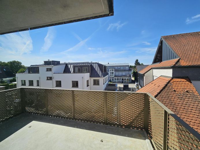 Erstbezug! 3-Zi.-Whg Bestlage DAH! Perfekt geschnitten, EBK, TG Stellpl. opt. Wallbox E-Auto. – Foto 3