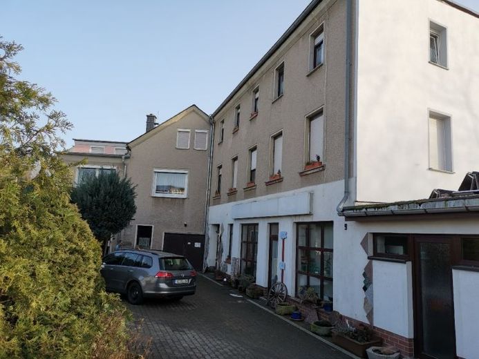Sehr schöne 2-Raum-DG-Wohnung in zentraler Lage von Glauchau – Foto 1