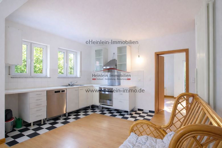 Reihenendhaus 7 ZKBB#2 Bäder #Zisterne #Keller ausgebaut #Griesheim Im Wiesengarten – Foto 3