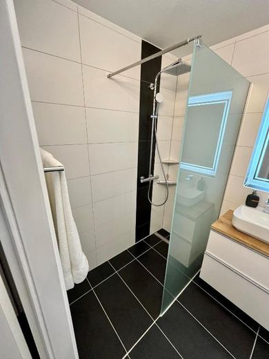 Сонячна 2,5-кімнатна квартира з панорамним видом на Хайденгайм на продаж – Фотографія 4