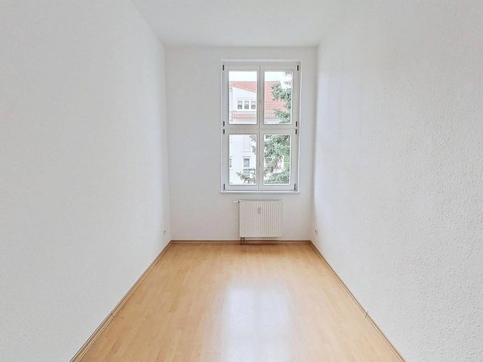 परिवार के लिए एक शानदार घर: BALCONY के साथ विशाल 4-कमरों वाला अपार्टमेंट – Ansicht I: Schlafzimmer II