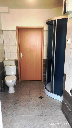 Mehrfamilienhaus mit 4x2-Zimmer Whg, 8 Zim, 6 Bad – Foto 17