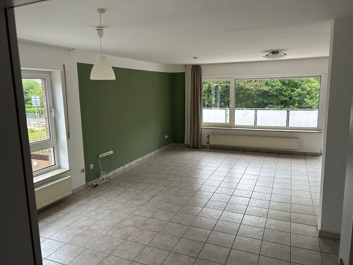 Zentral aber ruhig, Wohnung mit 3 Zimmern und großem Balkon – Foto 7