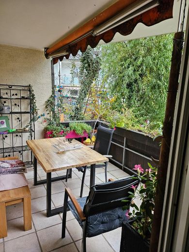 Balkon mit Morgensonne