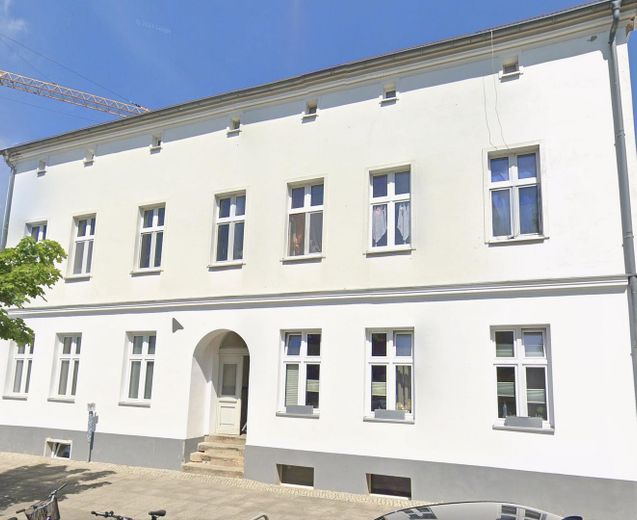 Appartamento 2 locali centrale a Fürstenwalde – Hausfront