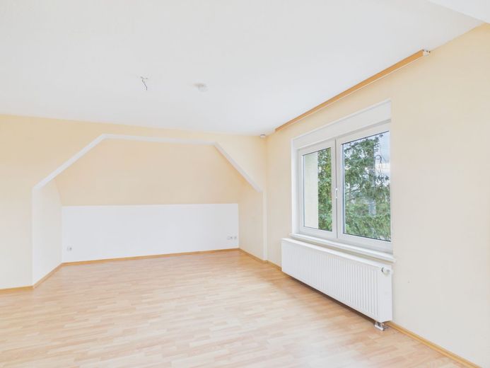 Einfamilienhaus mit 5 Zimmern in der Nähe der Sreewaldstadt Lübben – Schlafzimmer