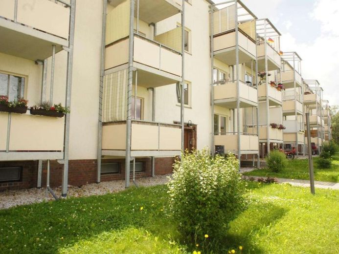 Disponibile dal 1.1.27 - Abitare all’Heimgarten al 1° piano - nicchia letto / balcone adiacente alla cucina ! – Foto 1