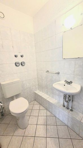 Zum Wohlfühlen, 3,5-Zimmer Wohnung mit Balkon in Sindelfingen Nord – WC