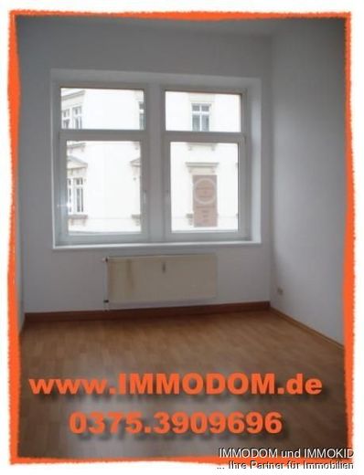 3-Zimmer-Wohnung mit LAMINAT, BALKON und Tageslichtbad mit Wanne und Dusche zu vermieten! – Schlafzimmer