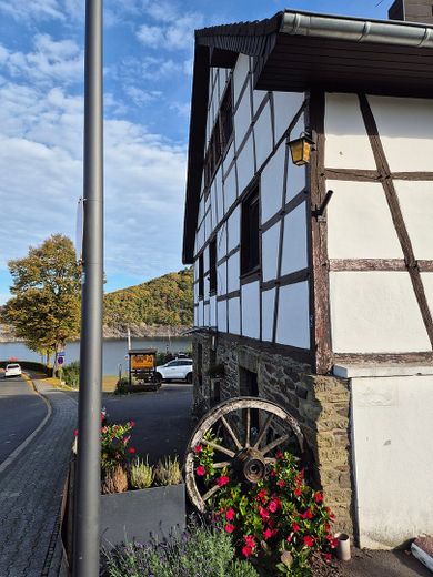 Ca. 80 m2 große Loftwohnung in Woffelsbach - Simmerath am See zu vermieten . – Foto 2