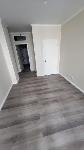 Top ground-floor 5-room KfW apartment with kitchen and balcony in a prime location in Wiesbaden Mitte – SZ 1
