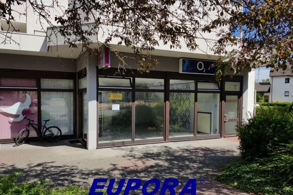 EUPORA® - Inmobiliaria: Local comercial con escaparate en Kirchheimbolanden