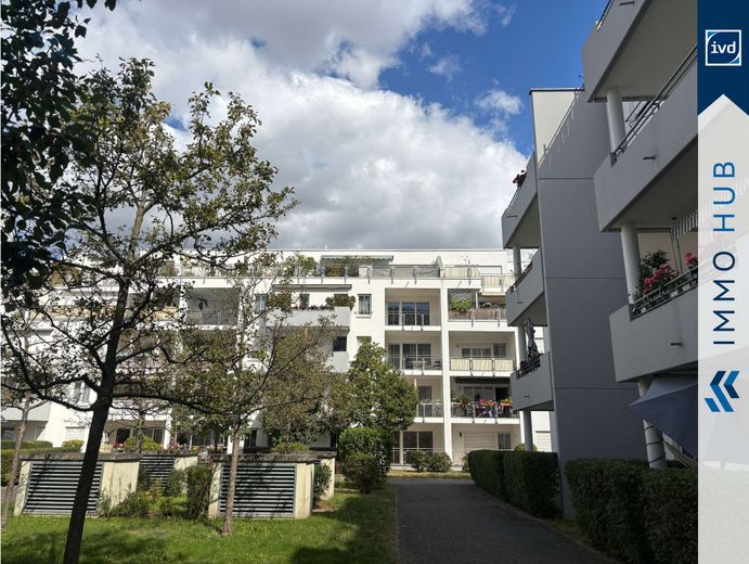 ++ Terrasse + 2 Balkone + 1 Stellplatz – Bezugsfreie 3-Zimmer-Wohnung im Zentrum-Süd ++ – 5489231-HUxz4fmPEePSUZC67eNg5y66-Innenhof.jpg