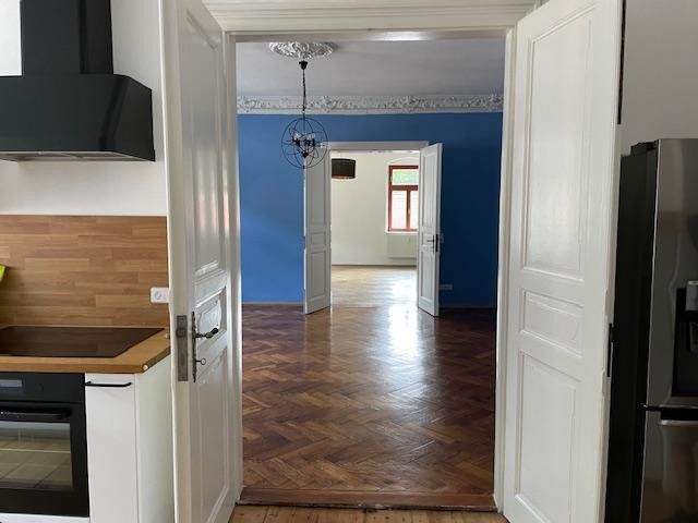 Tharandt près de Dresde - ancien bureau de poste impérial à rénover entièrement - appartement de 6 pièces à l'étage, 2 salles de bains, 2e étage – Enfilade mit geöffn. Saaltüren