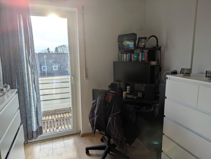 3.Schlafzimmer mit Balkon