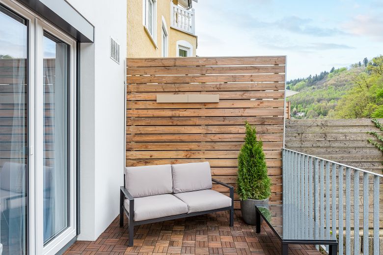 Neubau: vollmöblierte Businessapartments mit Panoramablick – Apartment 5 Terrasse