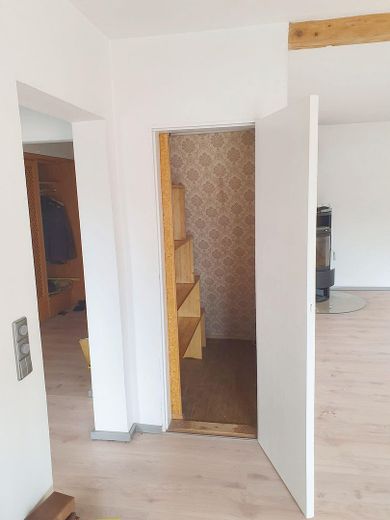 Very attractive 5-room maisonette apartment with fitted kitchen in Heidelberg – Photo 12