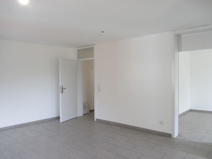 Alfter/Bonn * Barrierearme Komfortwohnung* Aufzug * EBK * S/W Loggia*Stellplatz* Hausmeisterservice* – während Renovierung 7/2022
