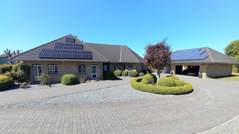 Exklusiver Bungalow in Schaalby (OT Moldenit) - Energie A+, PV-Anlagen, Geothermie - Provisionsfrei – Haus