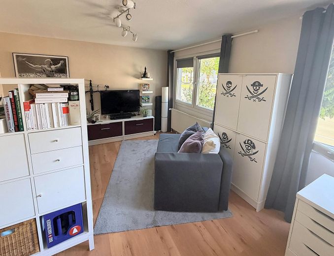 1 - Zimmer - Appartment in Göttingen Weende – Wohn- und Schlafzimmer