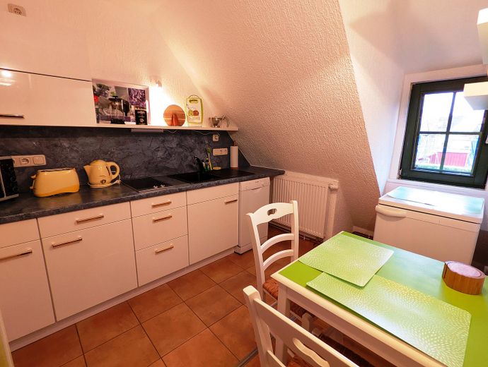 Einfamilienhaus mit 2 Extra-Wohneinheiten – Küche Einheit OG