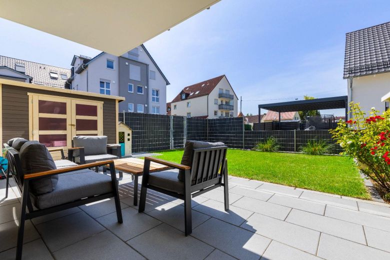 Exklusive 3-Zimmer-Gartenwohnung mit Südgarten – Foto 2